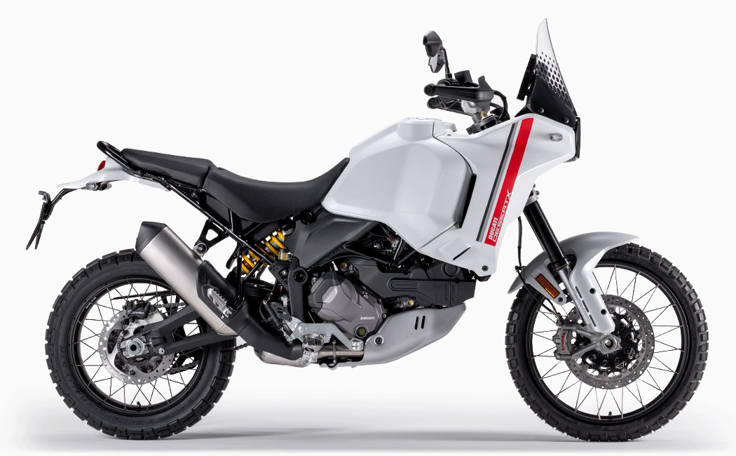 الجديدة Ducati DesertX 890 cc  : وحش المغامرات بطلاء أبيض ومحرك  أكثر شراسة تجربة